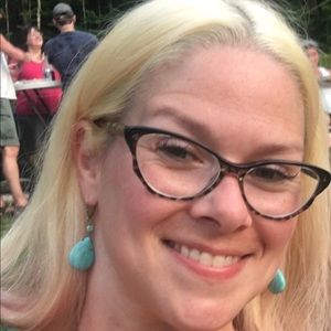 Meet your Posher, Amy